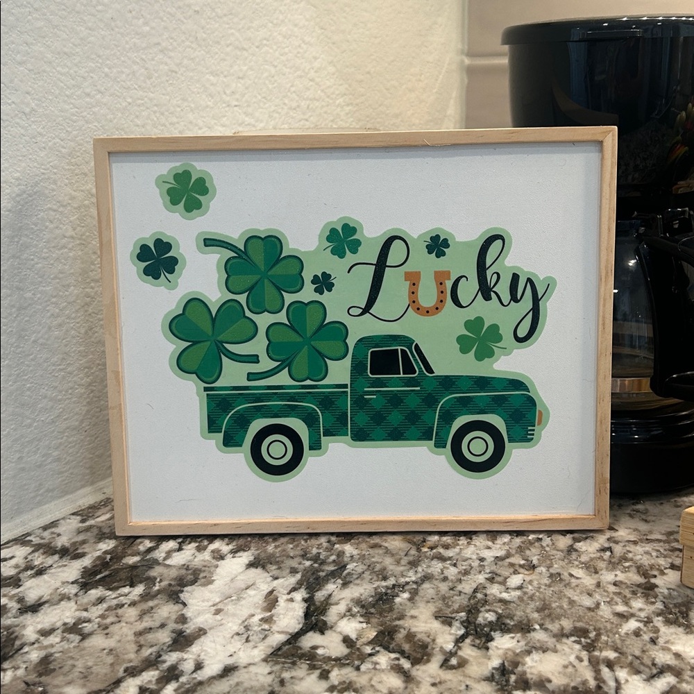 St. Patrick’s Day Home wooden Decor Lucky Green Plaid Truck Wall Art